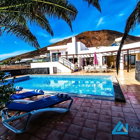 Montana - Lh113 By Now Ltd Playa Blanca (Lanzarote)