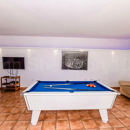 Montana - Lh113 By Now Ltd Playa Blanca (Lanzarote)