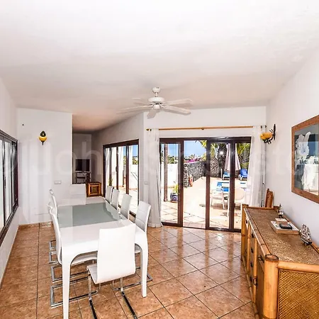 Montana - Lh113 By Now Ltd Villa Playa Blanca (Lanzarote)